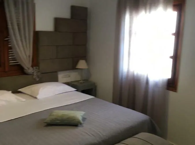 Argonaftes 게스트하우스 피로스테파니