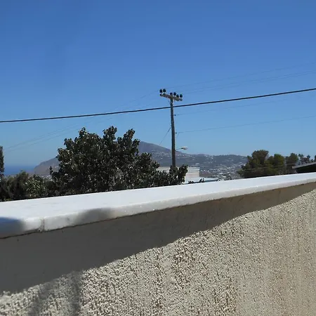 Argonaftes Pensión Firostefani