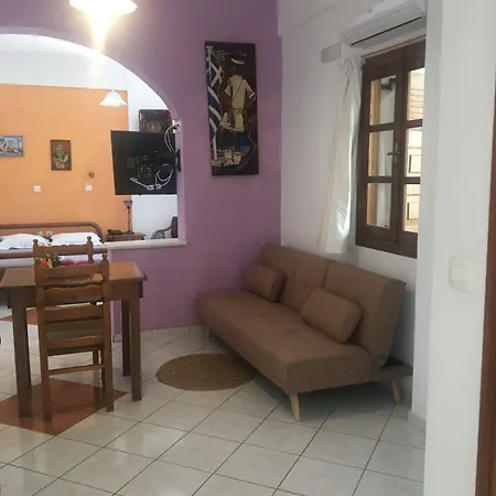 Argonaftes Affittacamere 3*