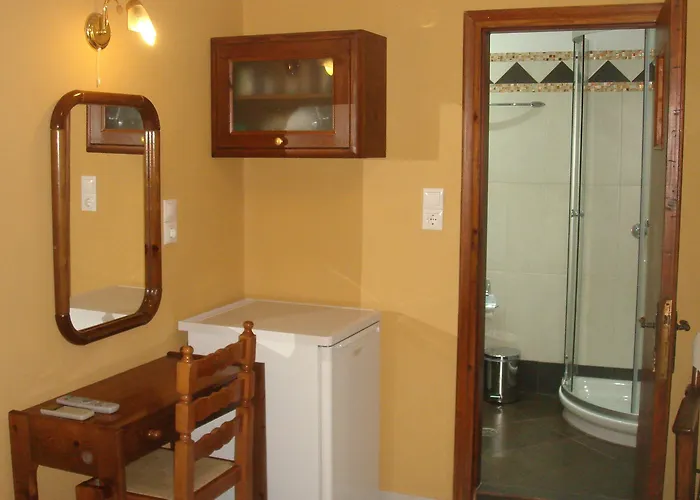 Argonaftes Gasthof Firostefani