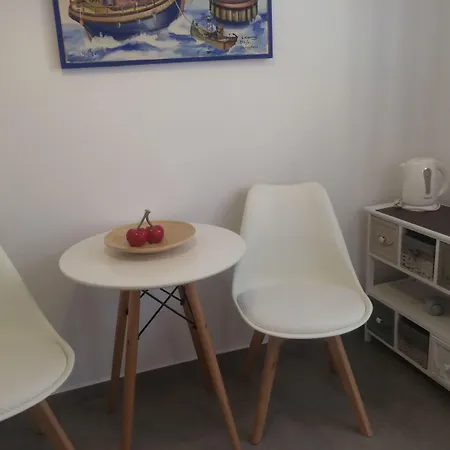 Guest house Argonaftes 3*