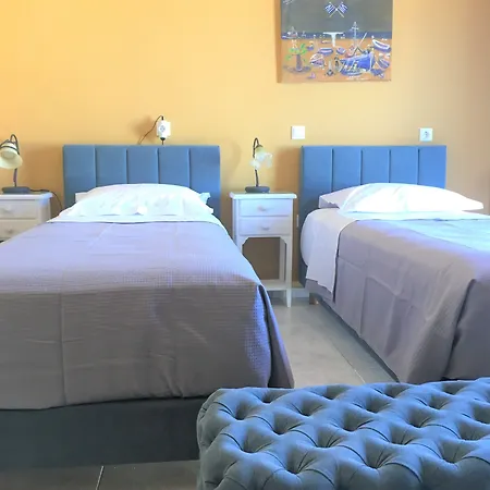 Argonaftes Guest house Firostefani